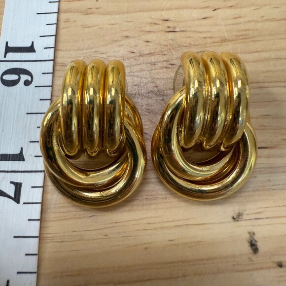 Napier Vintage Gold-Tone Knot Design Pierced Earrings Retro Jewelry 1.5" Length - Picture 7 of 7